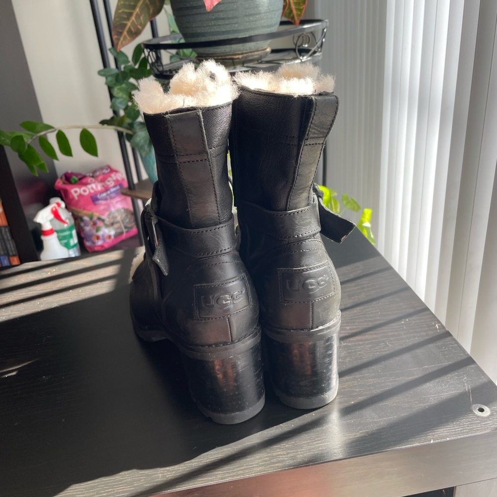 UGG Black and Cream Boots - Picture 4 of 7
